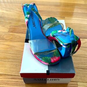 Sam & Libby clear tropical sandals